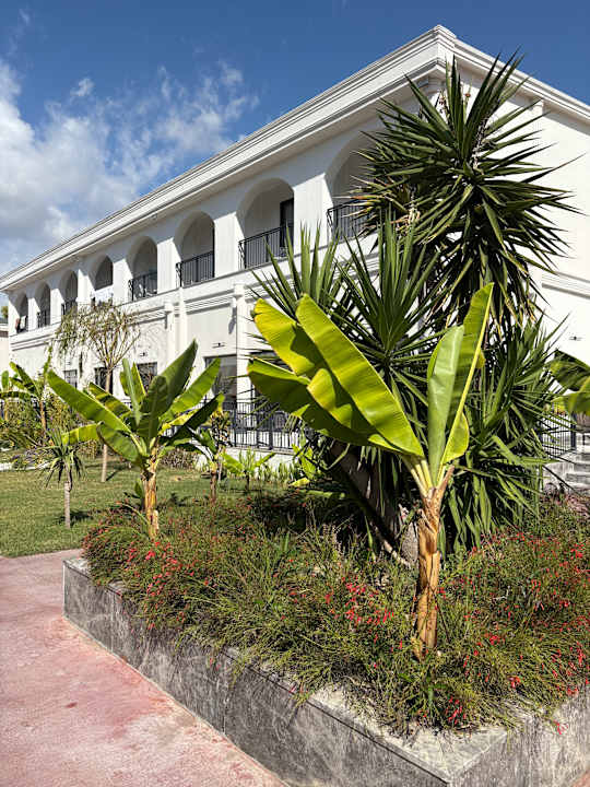 Außenansicht alltoura Club La Benata Hotel