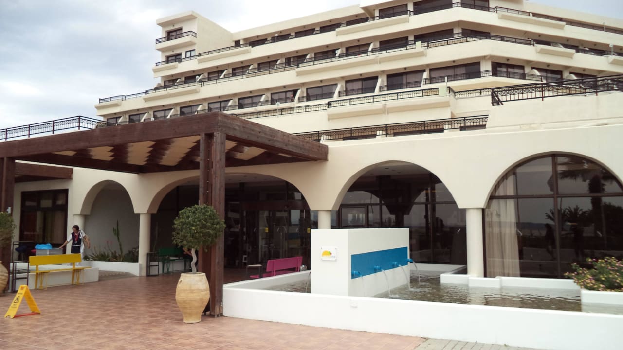 Eingang Sol Cosmopolitan Rhodes