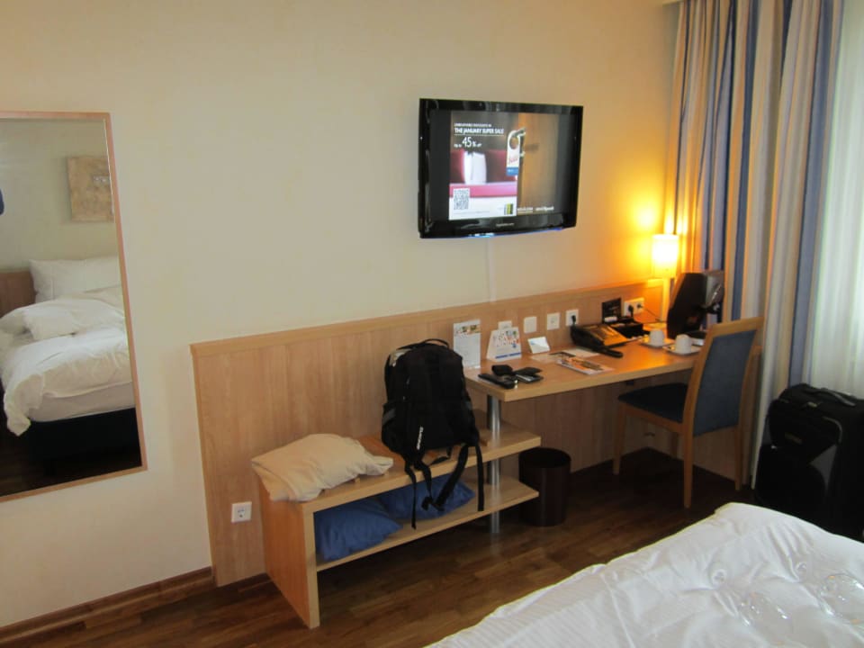 Hotel- Zimmer Hotel Oberhausen Neue Mitte affiliated by Meliá
