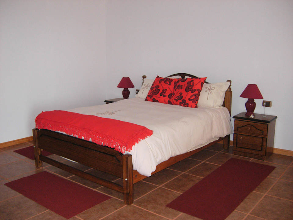 "Roter" Bungalow Bungalows Hareswiss