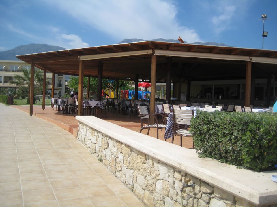 Strandbar Vantaris Palace