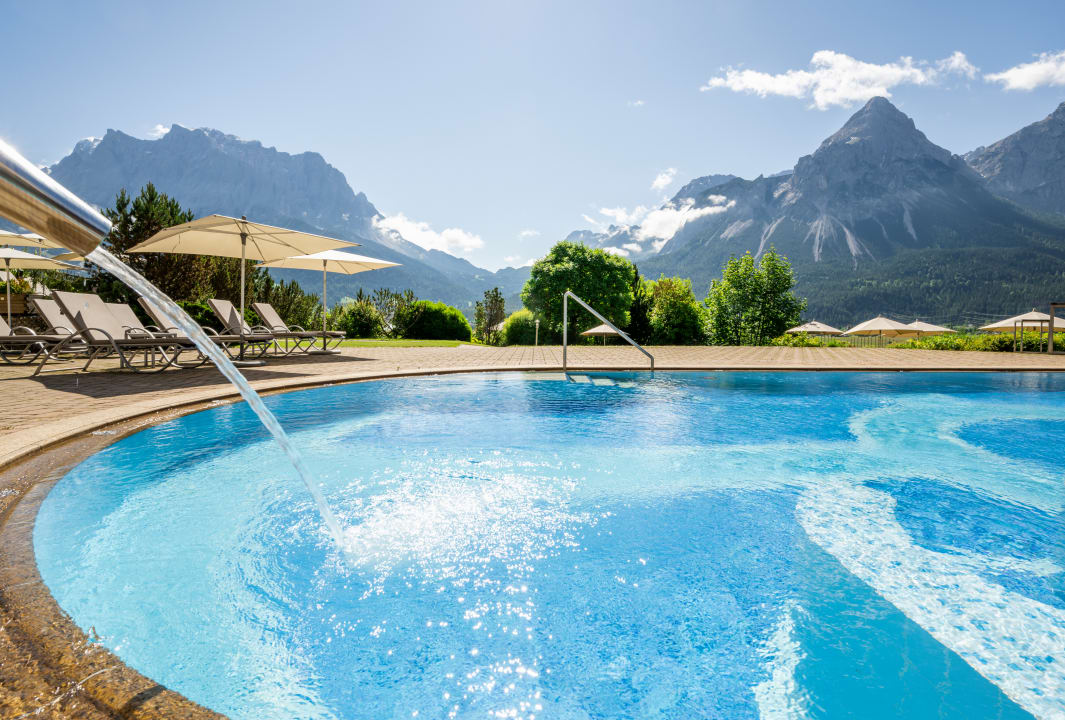Pool Hotel Post Lermoos