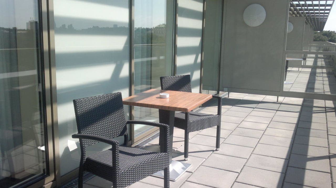 Terrasse von Zimmer 826 Austria Trend Hotel Savoyen Vienna