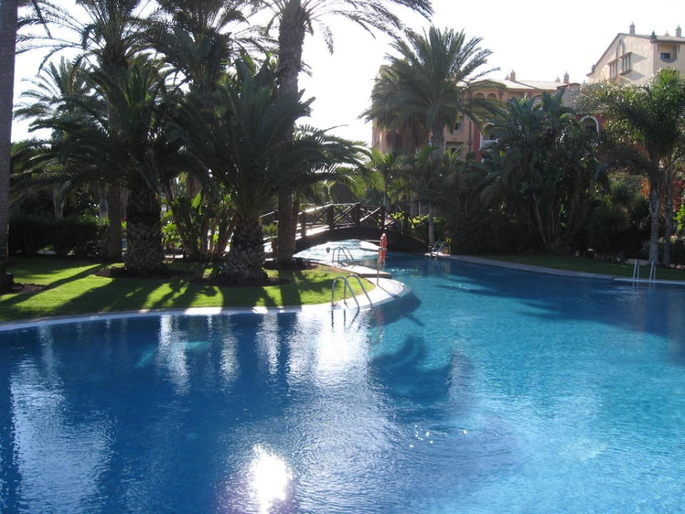 Der wärmere der drei Pools R2 Rio Calma Hotel & Spa & Conference