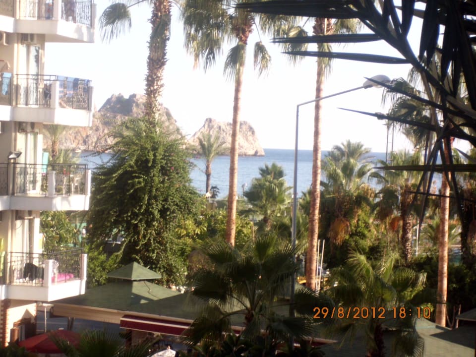 Teilmeerblick vom Zimmer Gardenia Hotel