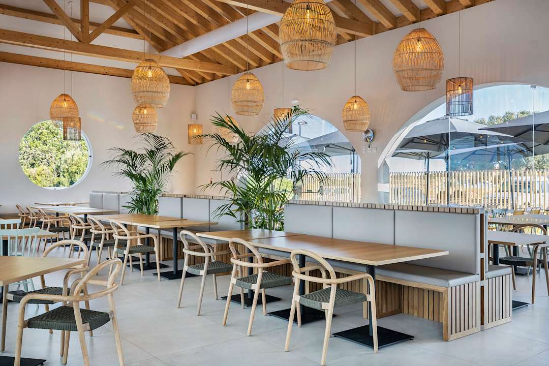 Gastro Hotel Eden Villas and Apartments