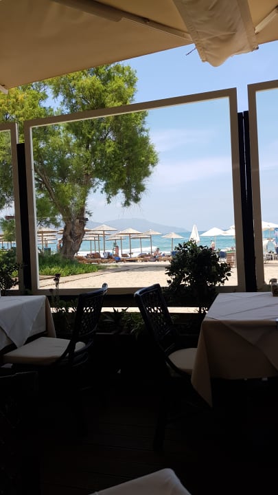 Gastro HARPIN Happy Days Beach Hotel