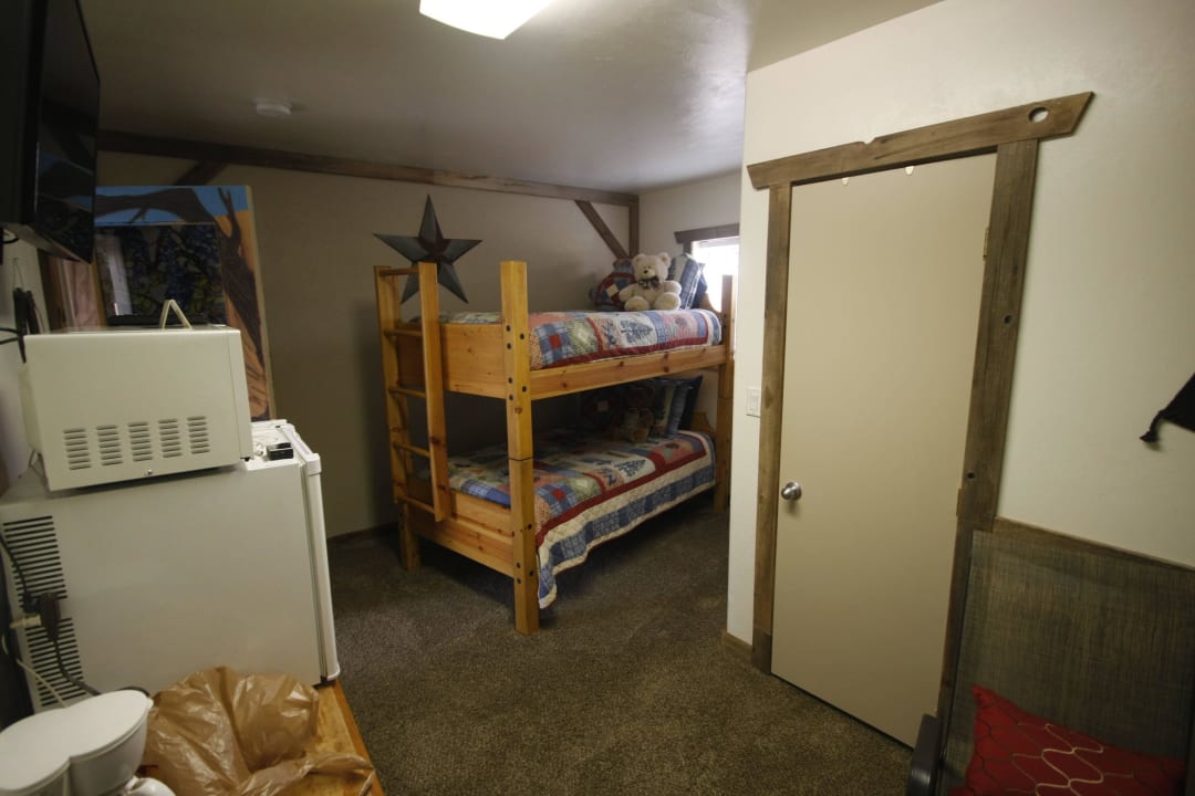 Bunkhouse Room Nr. 21 Cowboy Country Inn