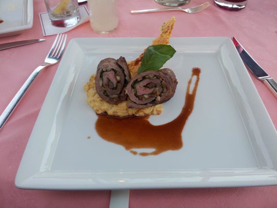 Kulinarisches Menü Schloss Hotel Korb