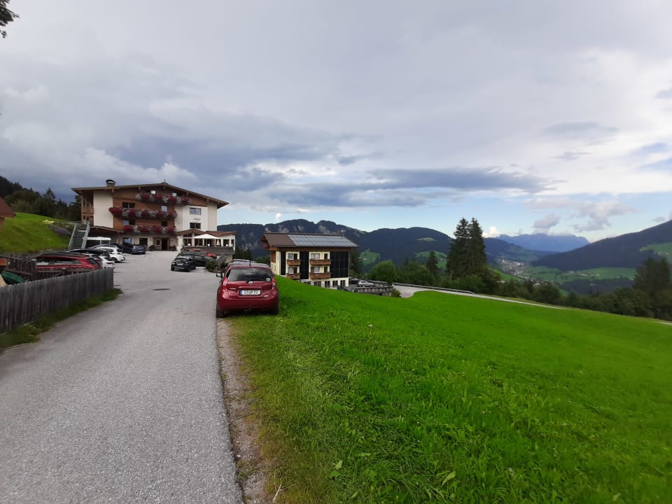 Außenansicht Gasthof Almhof