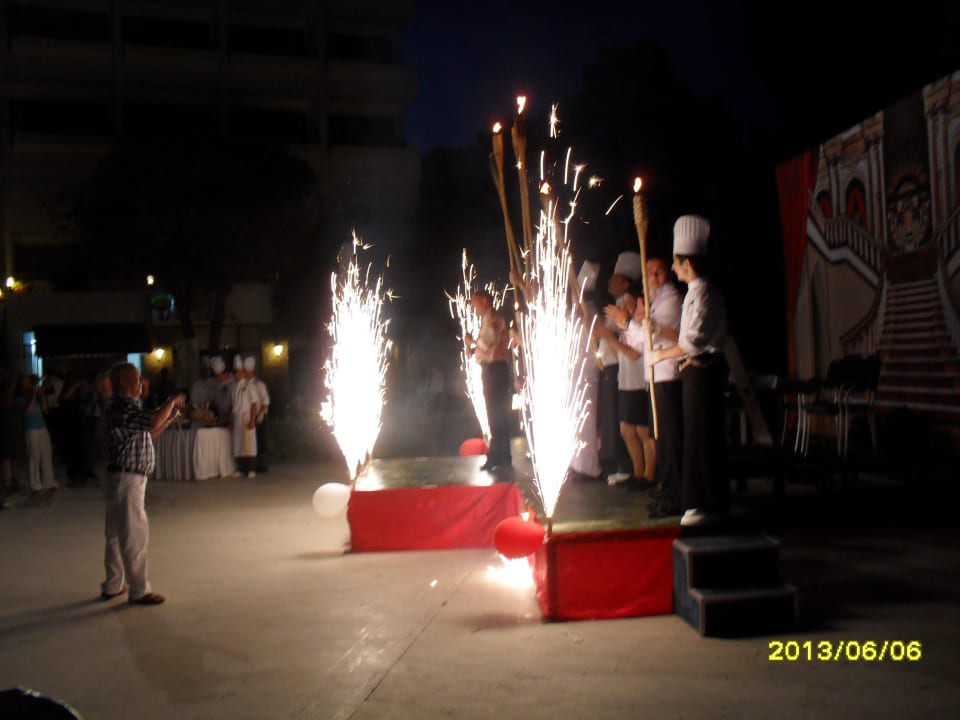 Gala Abend - Juni 2013 Asteria Collection Side