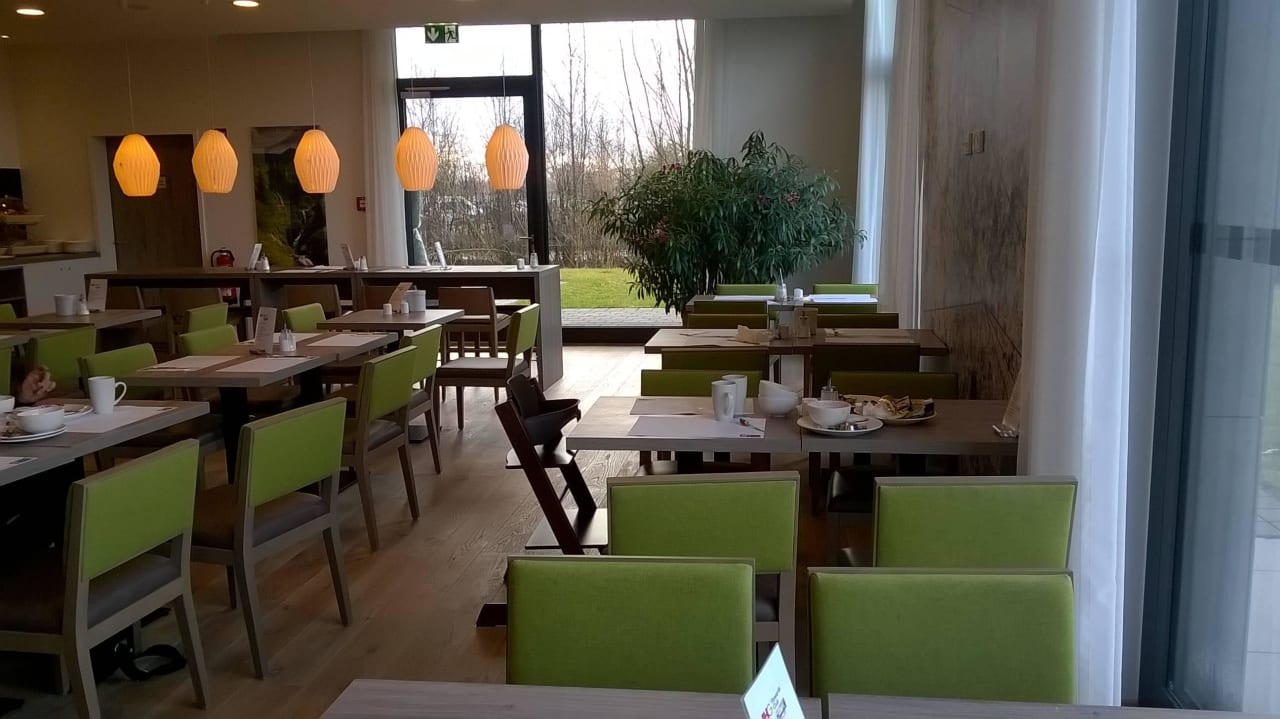 Frühstücksraum Holiday Inn Express Friedrichshafen