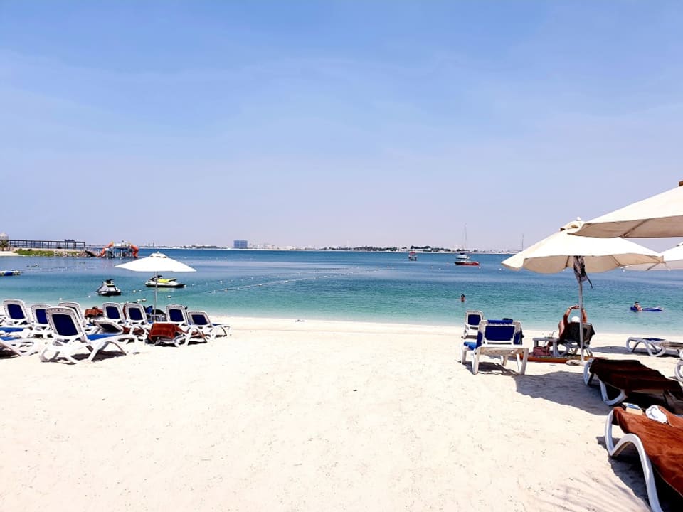 Strand DoubleTree by Hilton Resort & Spa Marjan Island