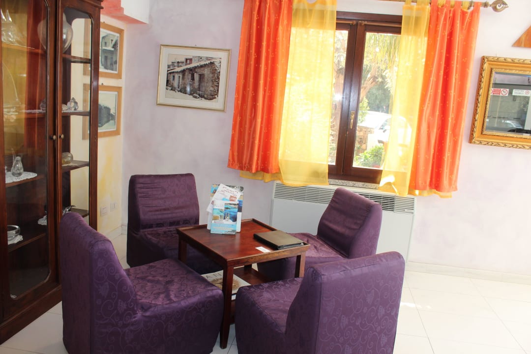 Schicke Lobby Hotel Bonsai