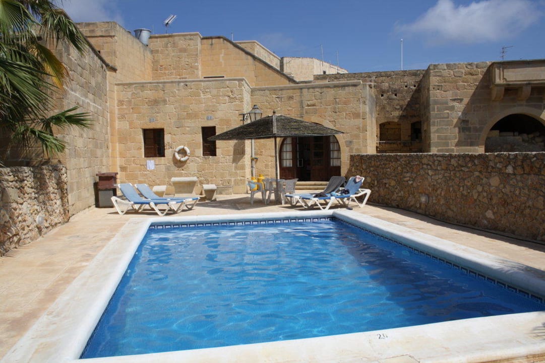 Pool Hotel Razzett Ghasri