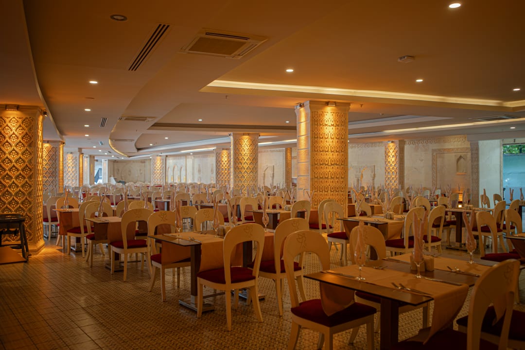 Gastro Raymar Resort & Aqua