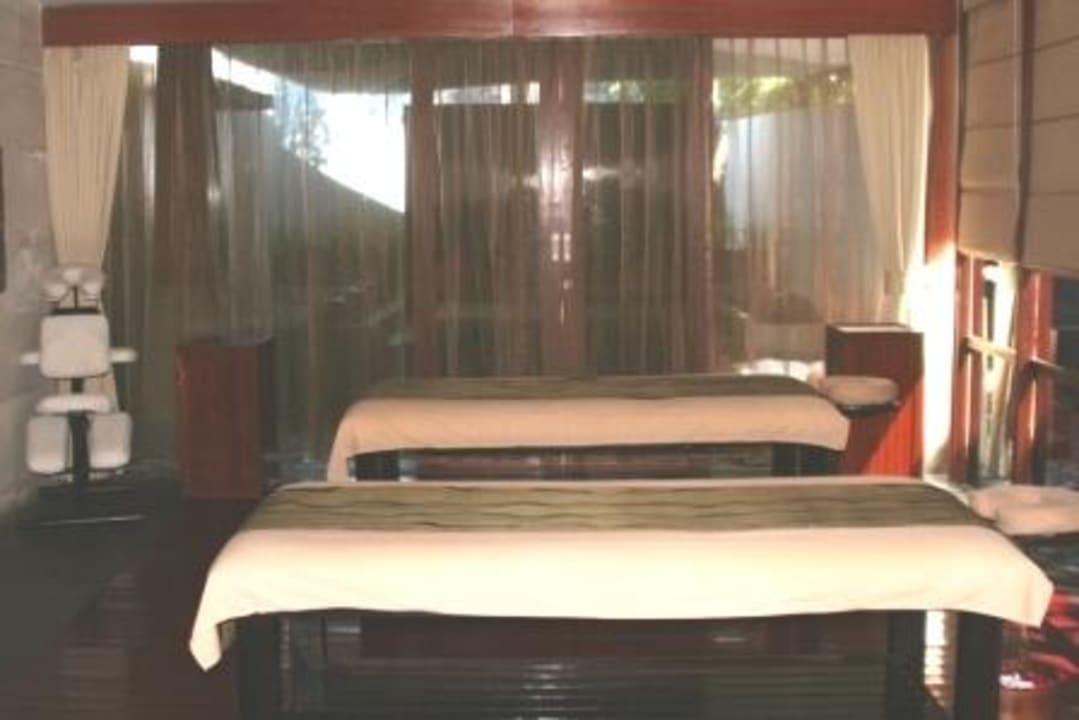 Spa Anwendung The Kayana Seminyak