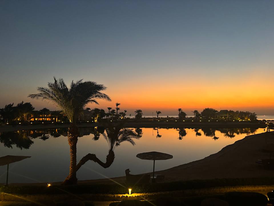 Pool Mövenpick Resort & Spa El Gouna