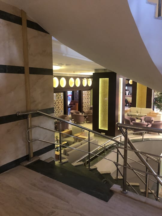 Lobby Belconti Resort Hotel