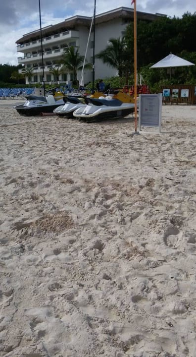 Am Strand kann man Mieten  BlueBay Grand Esmeralda