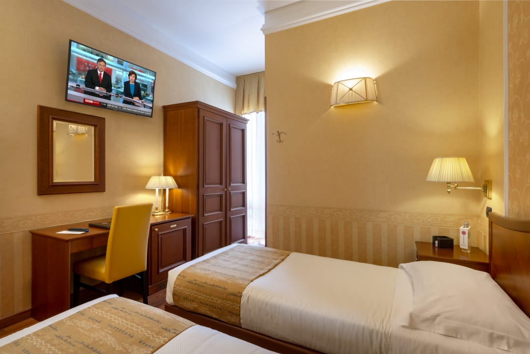 Zimmer Lancaster Hotel