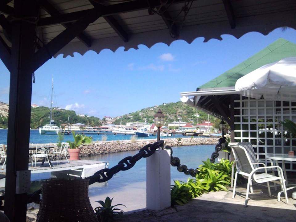 Vue depuis la terrasse du petit déjeuner Hotel Anchorage Yacht Club