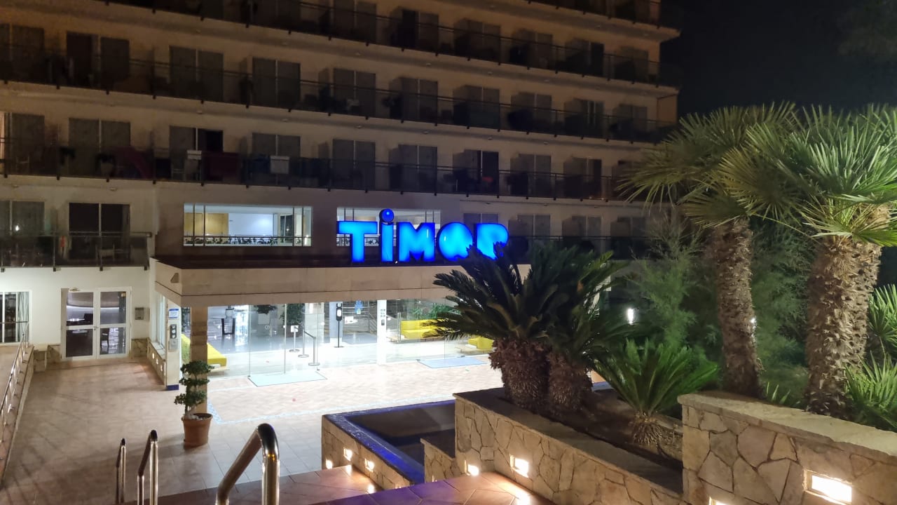 Außenansicht Hotel Timor