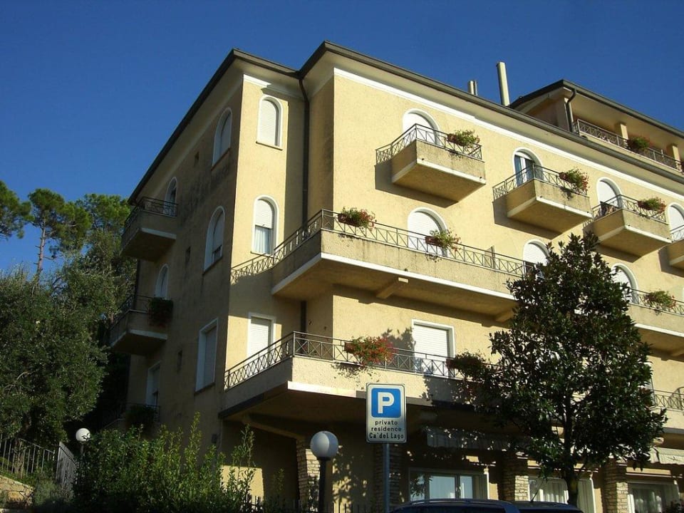 Das Hotel von Aussen  Hotel Pace