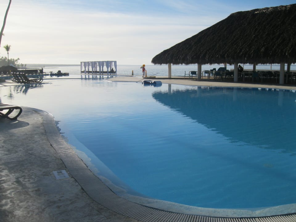 Pool Hotel Viva Dominicus Beach by Wyndham - All Inclusive Resort