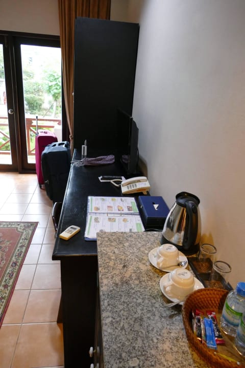 Sicht vom Eingang zur Terrasse  Hotel Daosavanh Resort & Spa