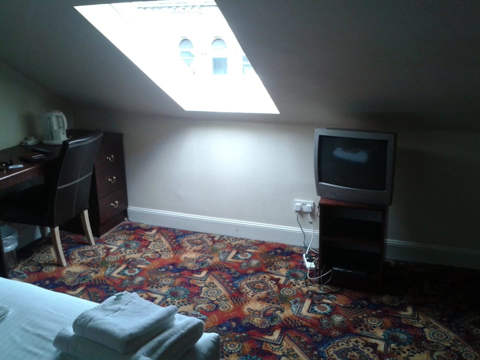 Dachgeschoss Rennie Mackintosh City Hotel