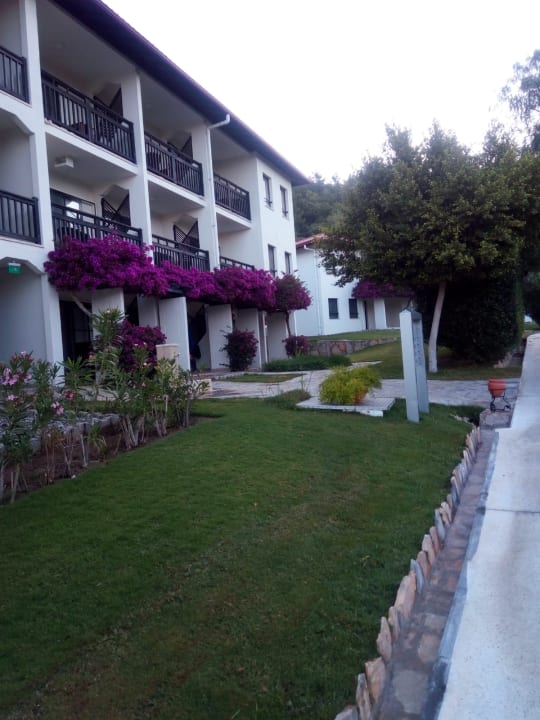 Gartenanlage TUI BLUE Sarigerme Park