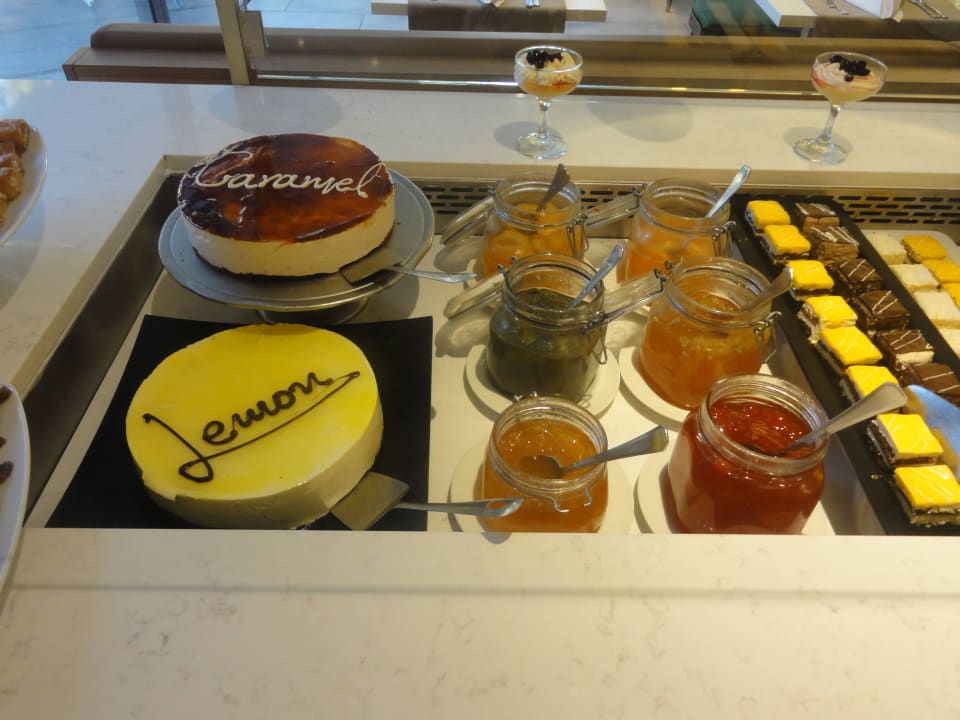 Kuchen und Nachspeisen Büffet Phãea Cretan Malia