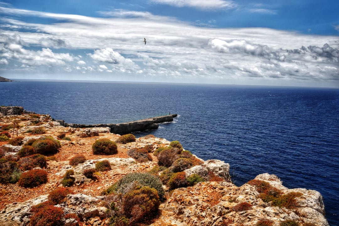 Strand Comino Hotel & Bungalows