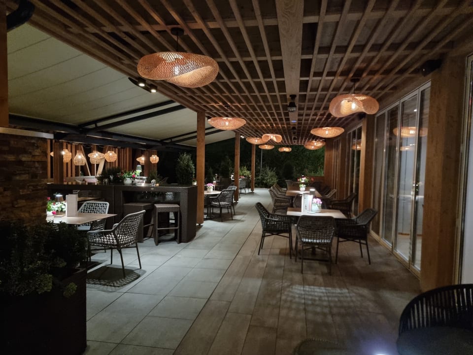 Gastro Mia Alpina . Zillertal Family Retreat