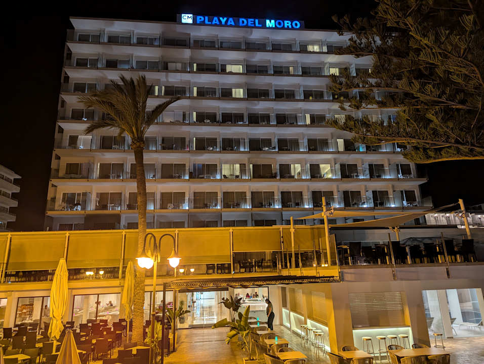Außenansicht CM Playa del Moro