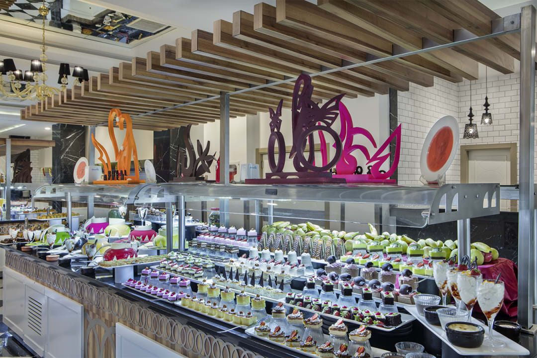 Gastro Hotel Royal Garden Beach