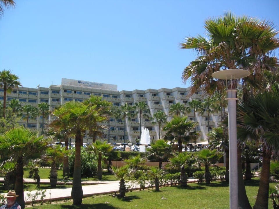Hotel Blau Mediterraneo - Weg vom Pool zum Strand Hipotels Mediterraneo