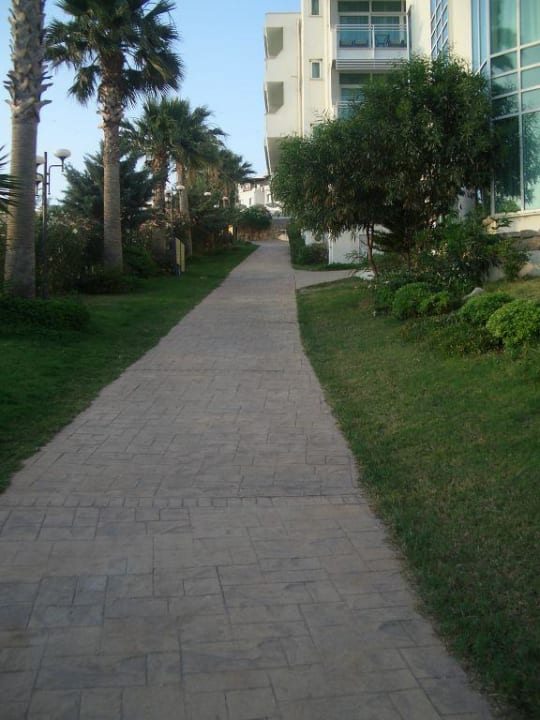 Weg zu den Bungalows Bodrum Holiday Resort & Spa