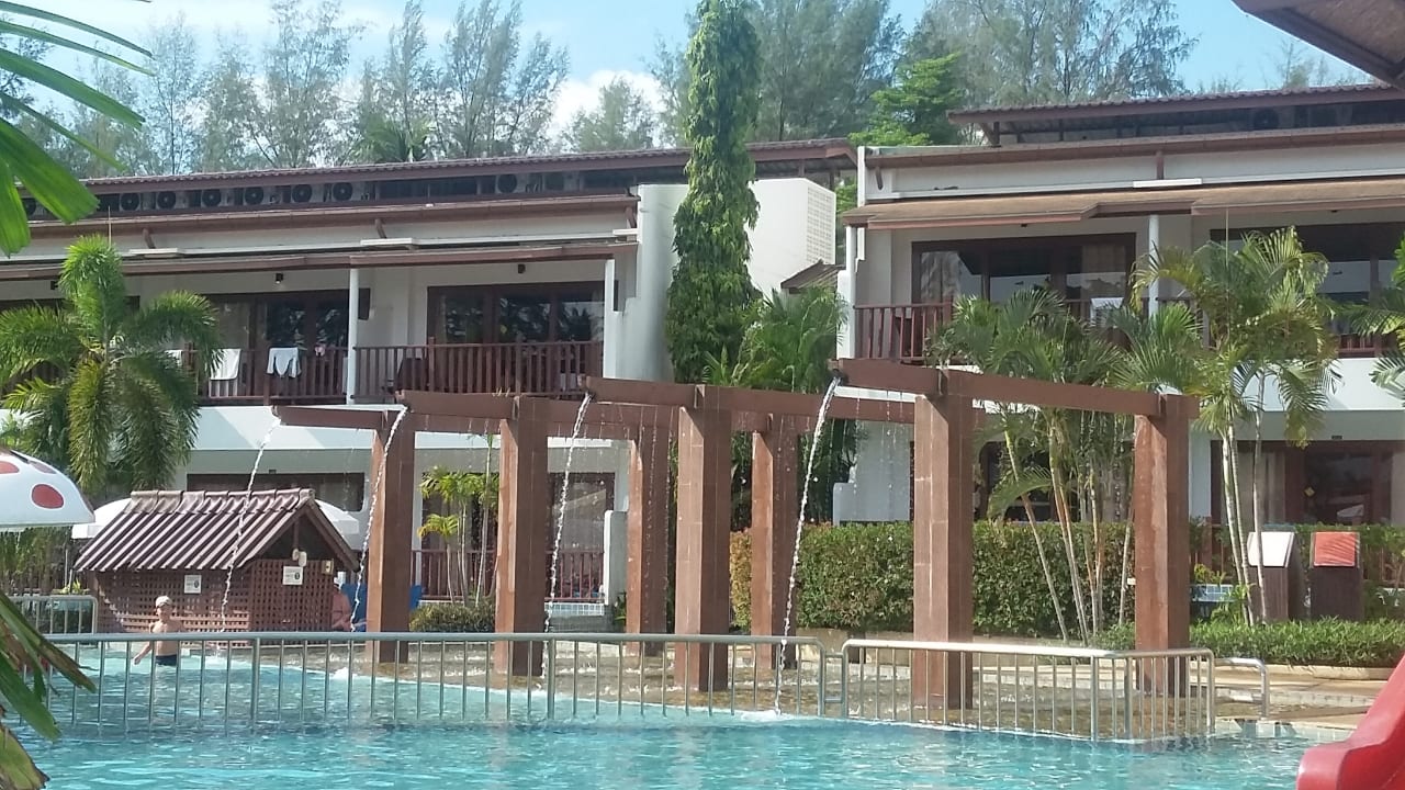 Pool Arinara Bangtao Beach Resort