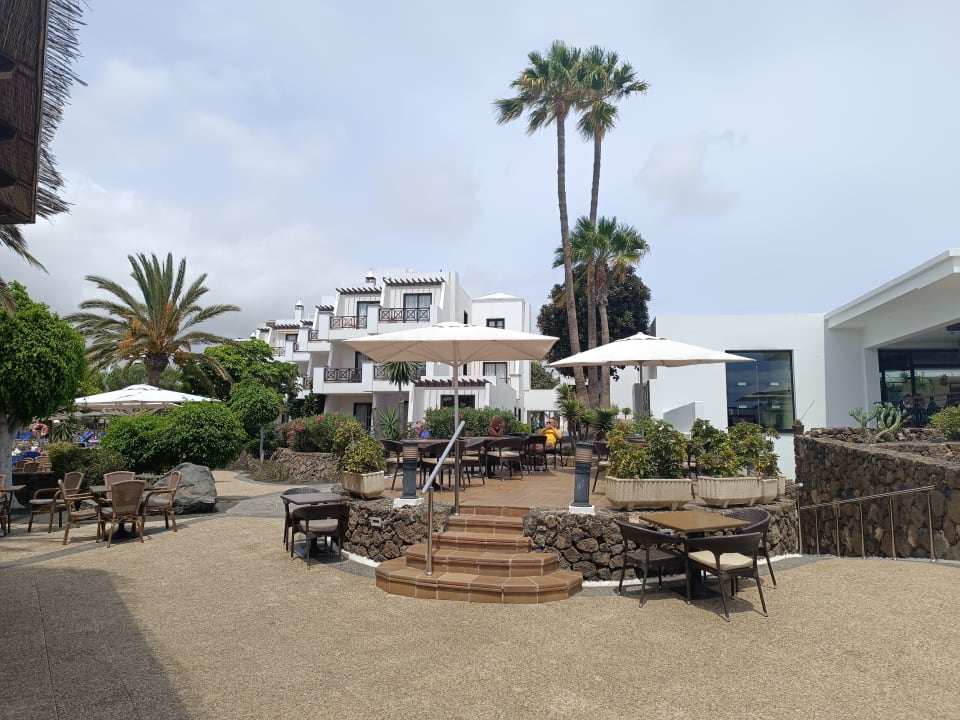 Außenansicht allsun App.-Hotel Albatros