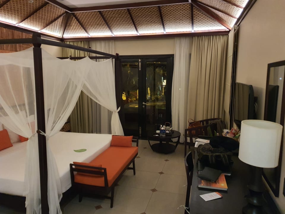 Zimmer Pandanus Resort