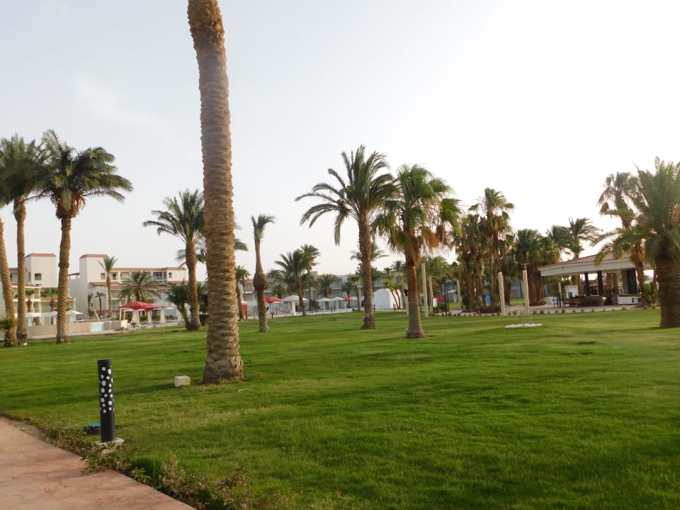Gartenanlage Amarina Abu Soma Resort & Aquapark