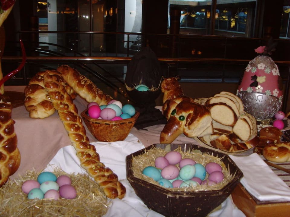 Oster Büffet Rixos Sungate