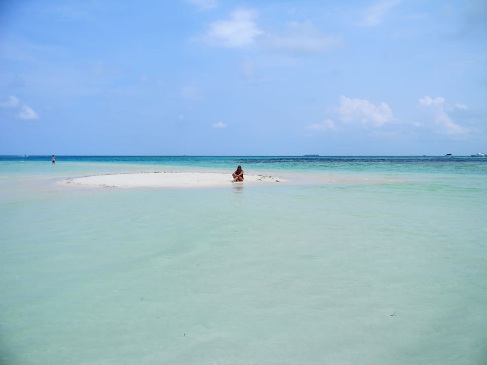 Strand Meeru Maldives Resort Island