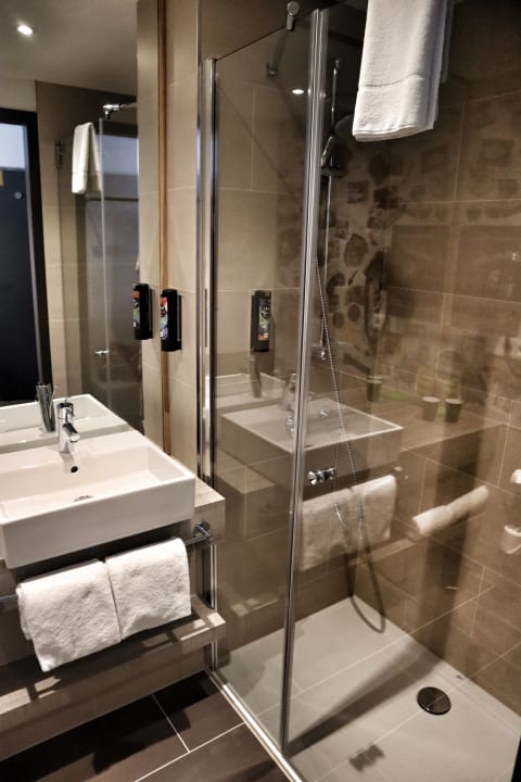 Zimmer Holiday Inn - the niu, Hide Berlin Friedrichshain