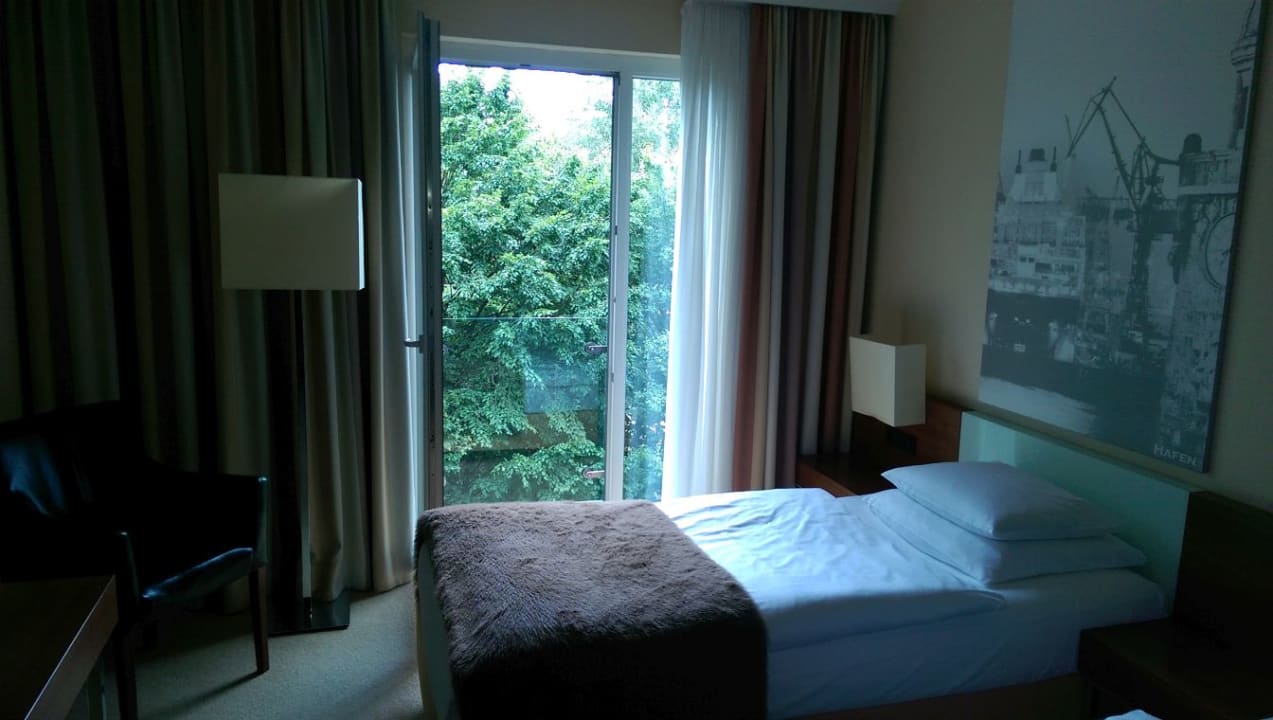 Zimmer Lindner Hotel Hamburg Am Michel, part of JdV by Hyatt