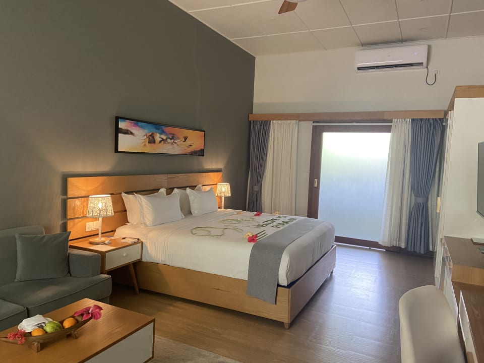 Zimmer Fiyavalhu Resort Maldives