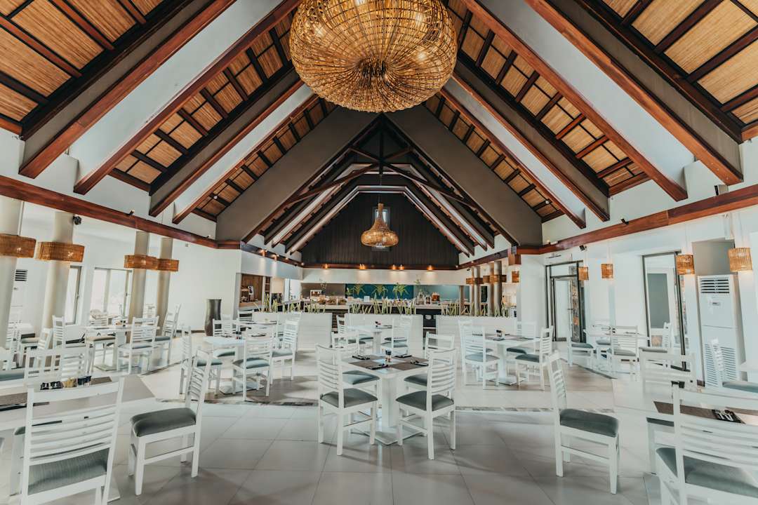 Gastro Crystals Beach Resort Belle Mare, a member of Radisson Individuals