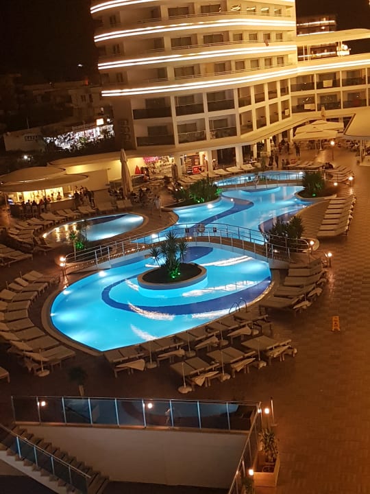 Pool Laguna Beach Alya Resort & Spa Hotel